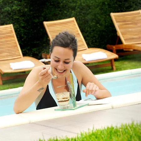 Demeure De Flore Hotel