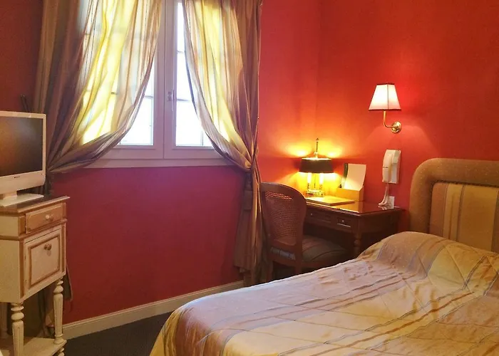 Hotel Demeure De Flore Lacabarède